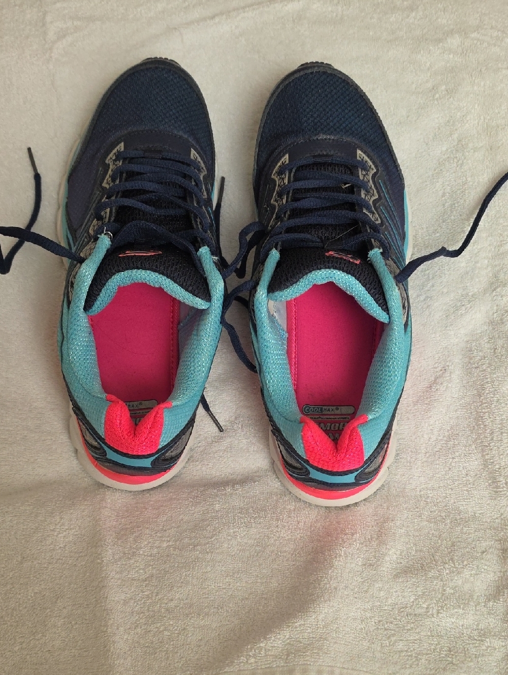 Fila Women's Navy, Teal & Pink Athletic Sneakers